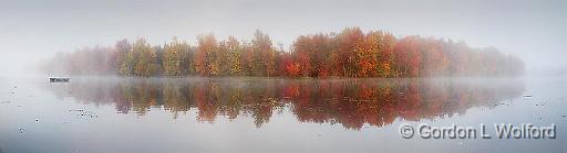 Glen Isle In Fog_08607-10.jpg - Photographed along the Canadian Mississippi River near Carleton Place, Ontario, Canada.